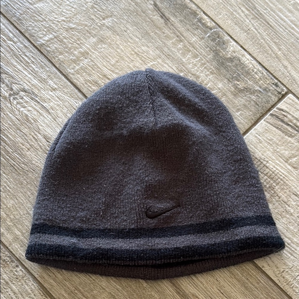 Nike reversible hat, sz youth M
